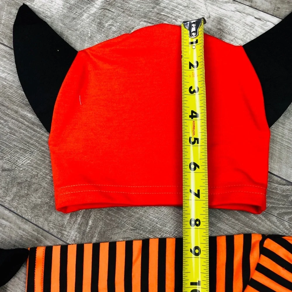 NWT BABY BAT ONESIE PAIR WITH HAT